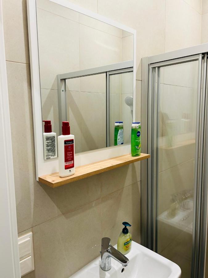 New - 50m2 - Wien